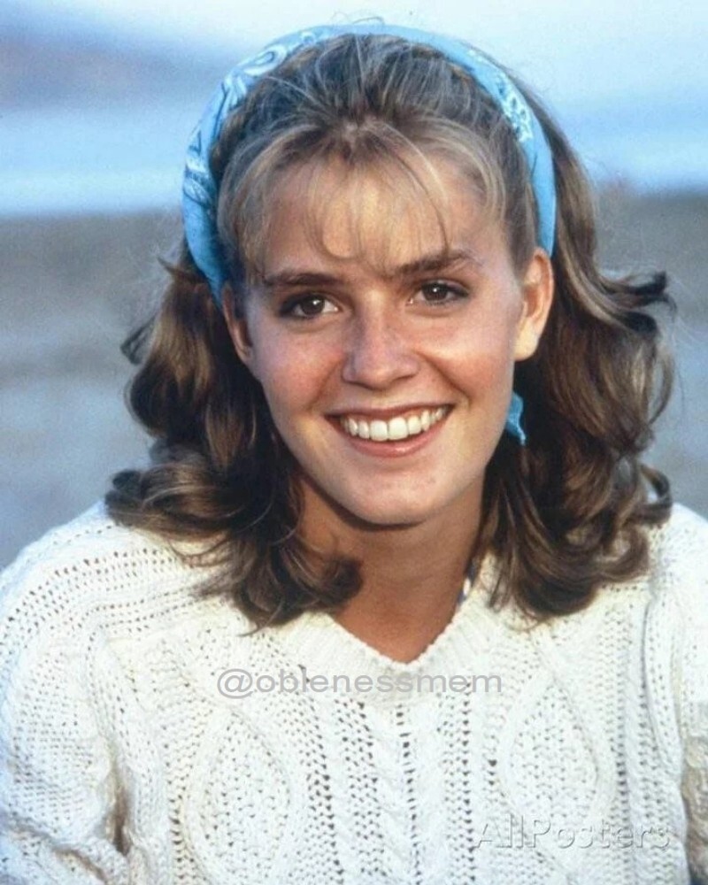 8x10 Elisabeth Shue GLOSSY PHOTO photograph picture print hot sexy cute