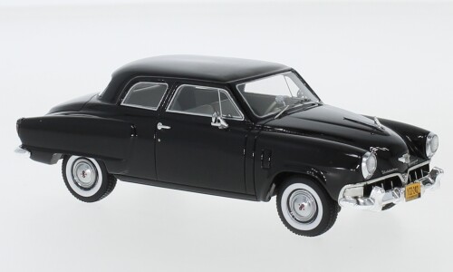 Neo Models Studebaker Champion Customs 2-Door Seda 1:43 47201-image