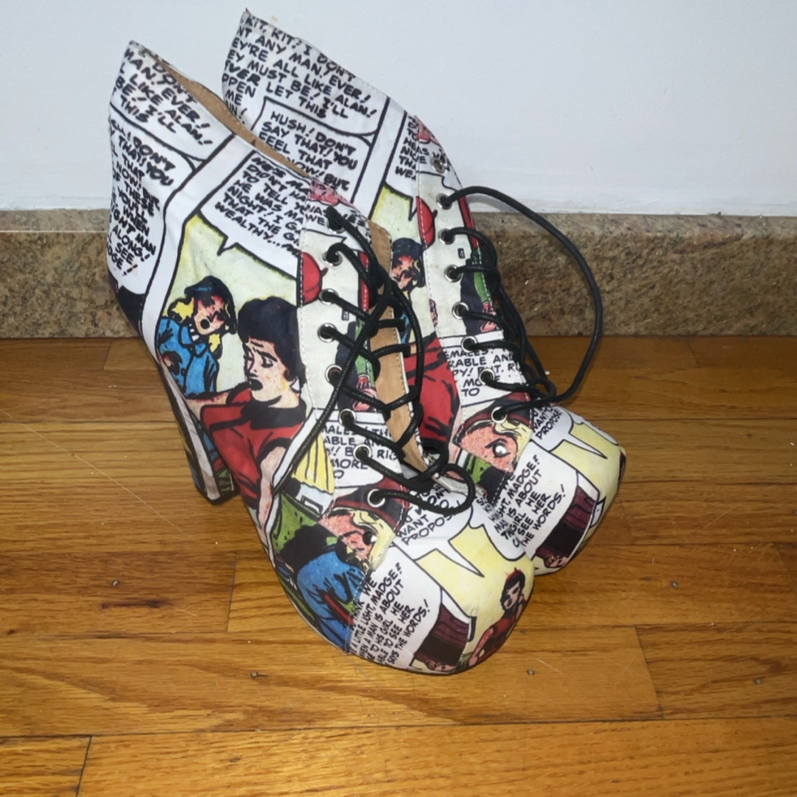 Bumper Comics Pattern Lace-Up Platform Block Heel… - image 1