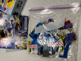 Lego Toy Story #7593 Buzz's Star Command Spaceship Complete with Box and Manual