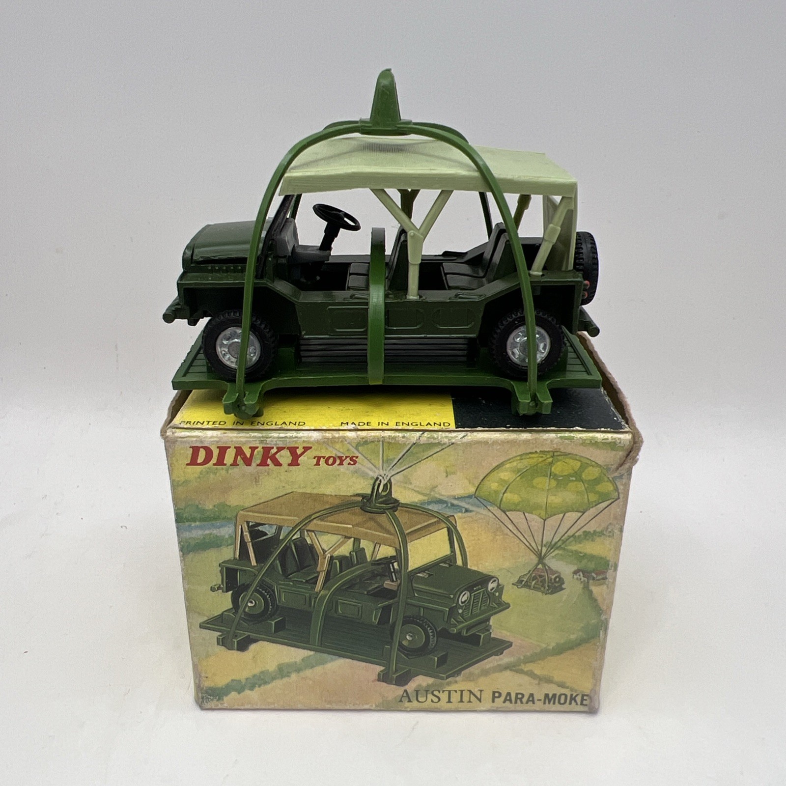 Dinky 601, Austin Para Moke - Free Price Guide & Review