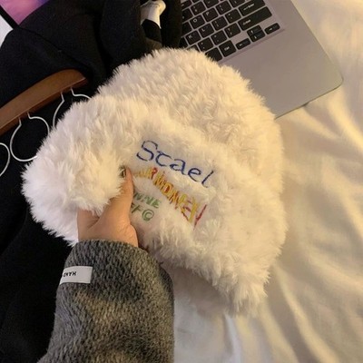 Slim Appearance Fluffy Beanie Big Head Yarn Cap Flauschige Textur speichert Wär