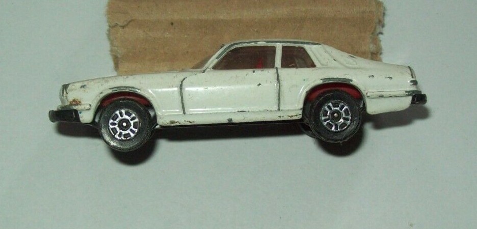 Foto 1 di 6