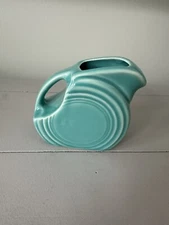 LOVELY HOMER LAUGHLIN FIESTA FIESTAWARE  MINI DISC PITCHER/CREAMER