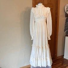 GUNNE SAX BY JESSICA 1970s Vintage Prairie Style Long Sleeve Maxi Dress