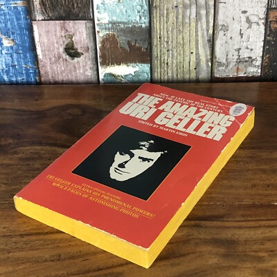 1975 Book The Amazing Uri Geller Edited By Martin Ebon With 8pages Of Photos B1