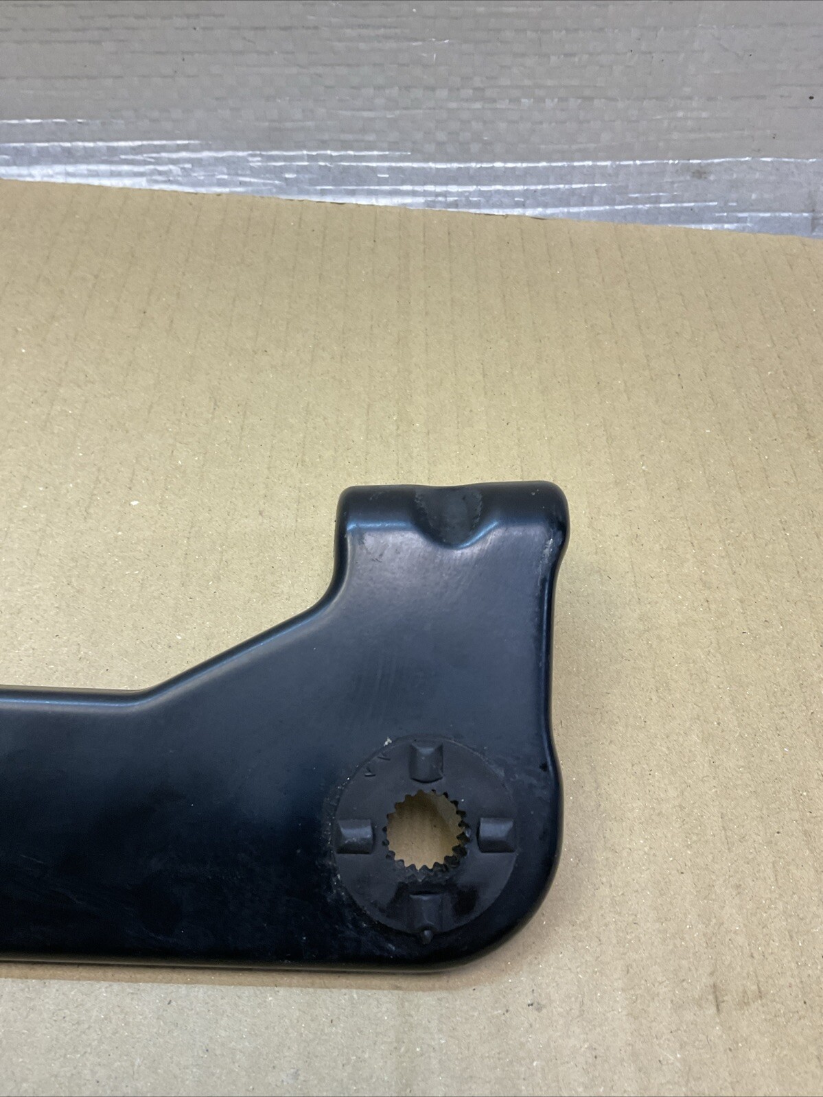 Maserati Quattroporte S Q4 2014-2019 Front Radiator support bracket