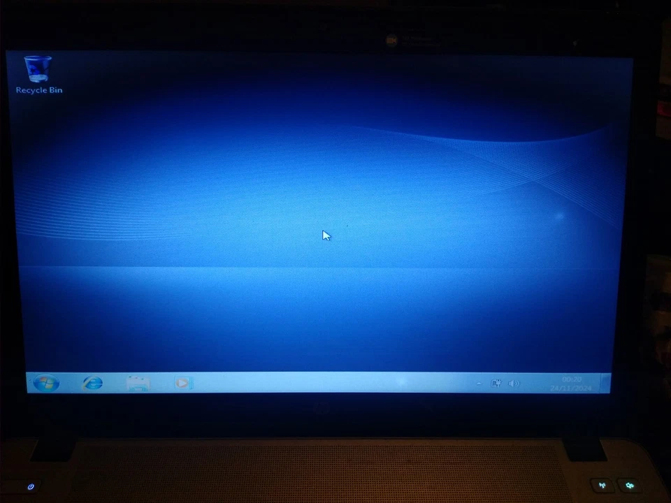 HP probook 455 g2 15.5" Laptop 1.80 Ghz AMD A8-7100 R5 500gb HDD 4gb Ram - Image 3 of 4