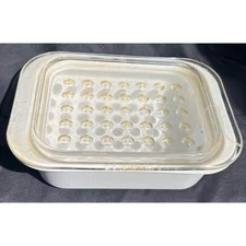Corning Ware baking dish, specifically the "Just White"