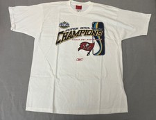 Tampa Bay Buccaneers Super Bowl XXXVll White Men  s T-Shirt Size L