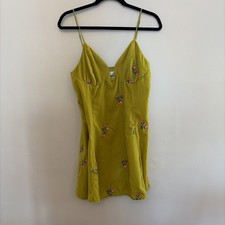 Urban Outfitters Short Velvet Dress Embroidered Flowers Green L