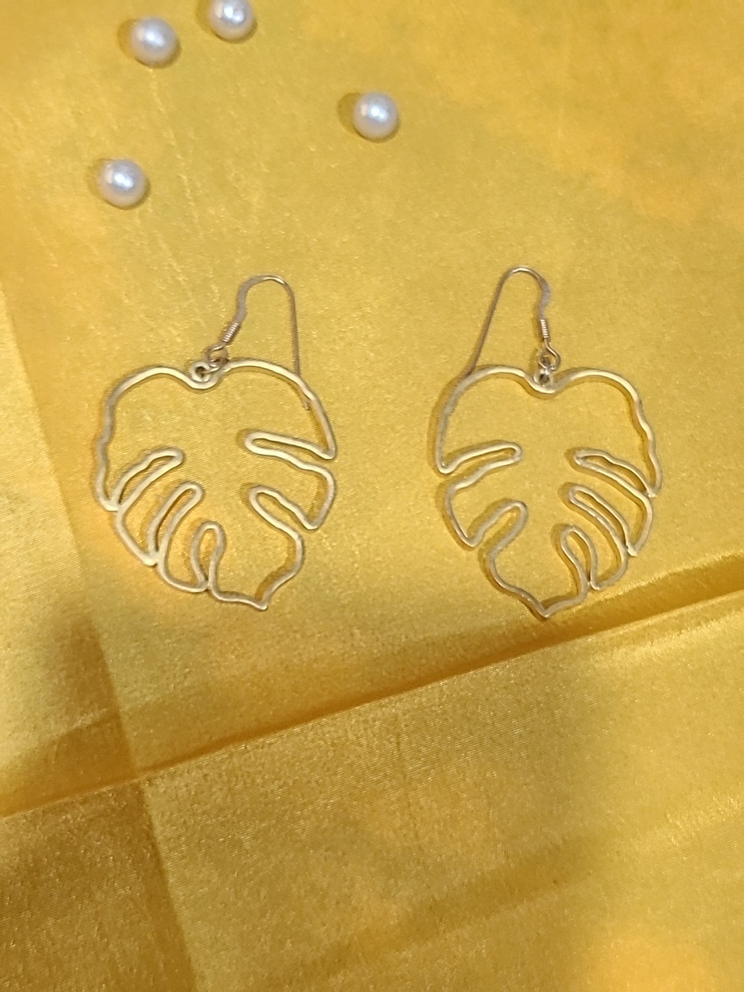 Large Monstera Leaf earrings - image 1
