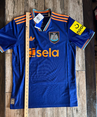 Adidas Originals Newcastle United 25/26 Third Authentic Jersey M