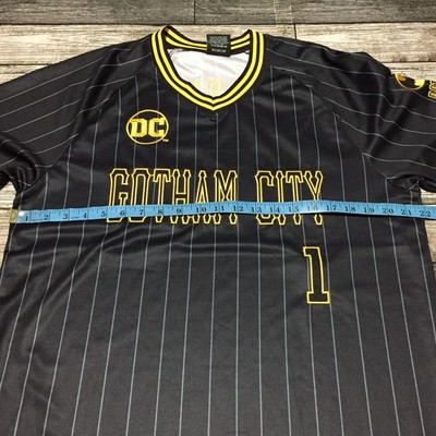 DC Batman Gotham City B. Wayne #1 Jersey Shirt Men's L Black