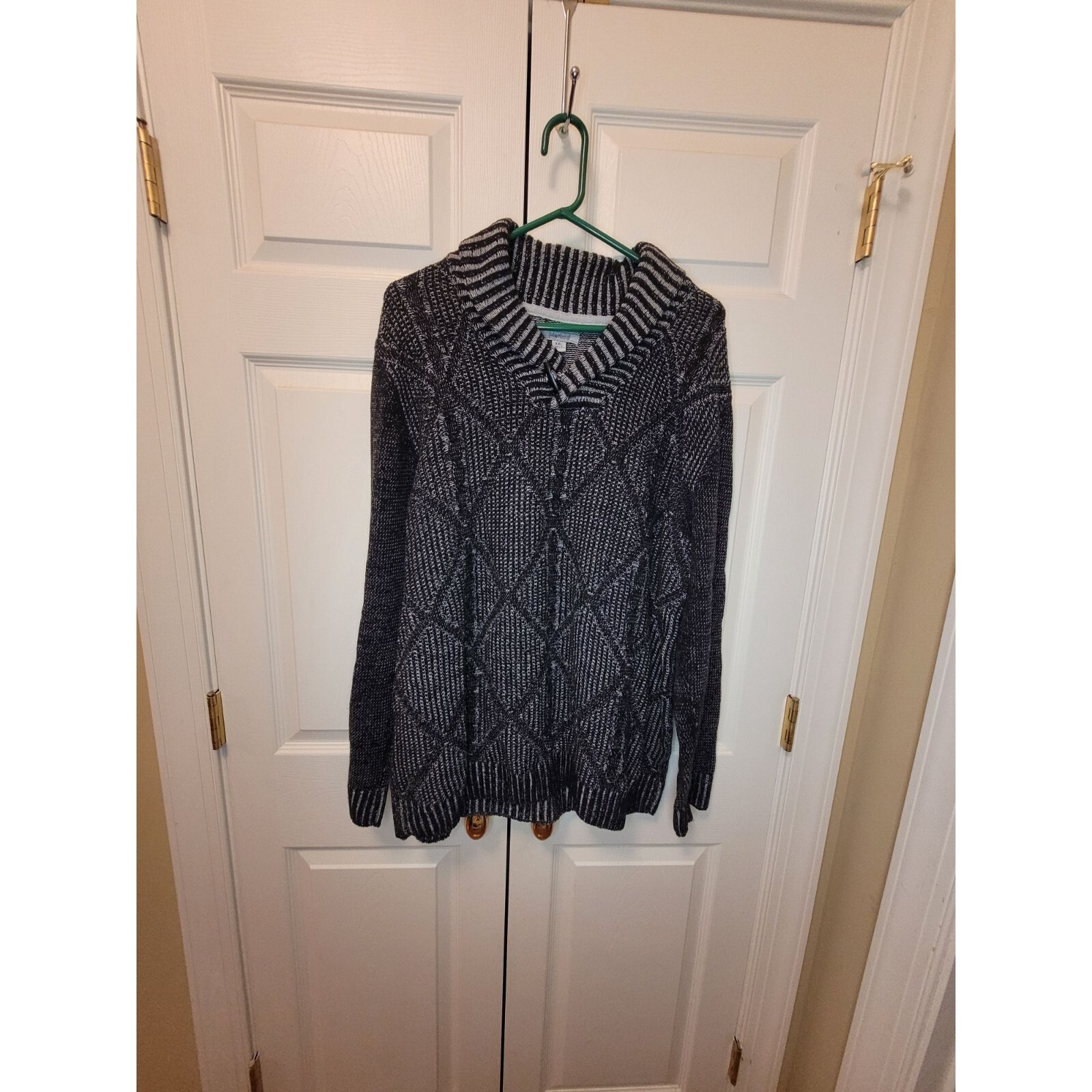 Men Method Black Diamond Toggle Shawl Collar Swea… - image 1