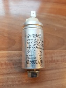 Kondensator 9 μf Bosch 00416450 für Umwälzpumpe Geschirrspüler 6136003201