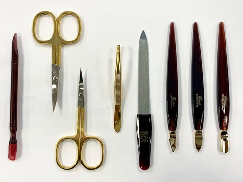 8 Pcs Manicure Set. Germany - Picture 3 of 3