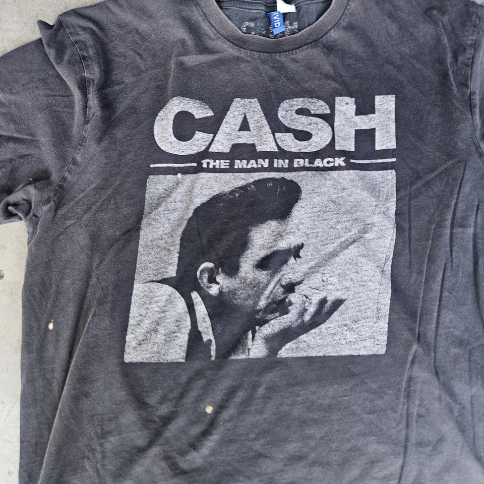 Camiseta H&M Divided Johnny Cash The Man In Black Rock Band Talla L Foto 2 de 4