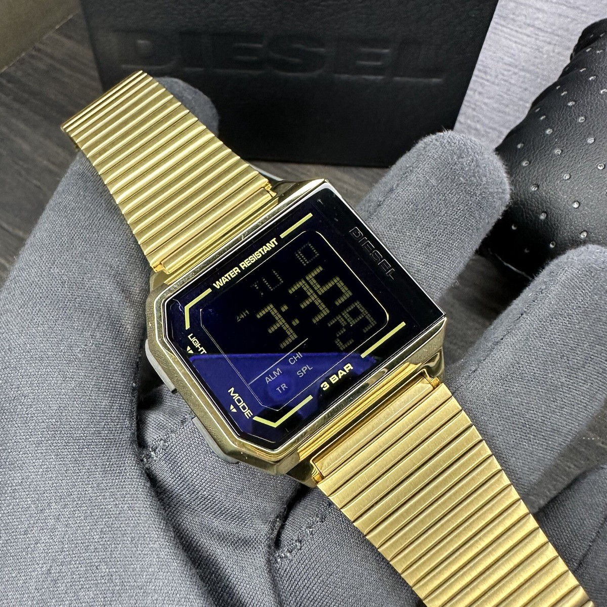 NEW✓ Diesel Chopped Digital Gold-Tone Stainless Steel Watch NEW✓ Diesel Chopped Digital Gold-Tone Stainless Steel Watch