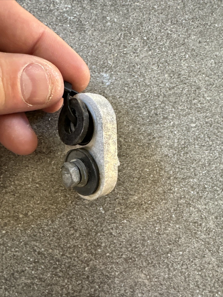 Suzuki RM125 1984 1985 Amortiguador / Silenciador / Segundo #14770-14500 Foto 3 de 4