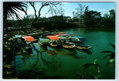 Scenes of Xiuli Lake in Zhong-shan Park SHANGHAI China Postcard