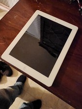 Apple iPad 2 32GB, Wi-Fi  Cellular AT T , 9.7in - White Powers On 