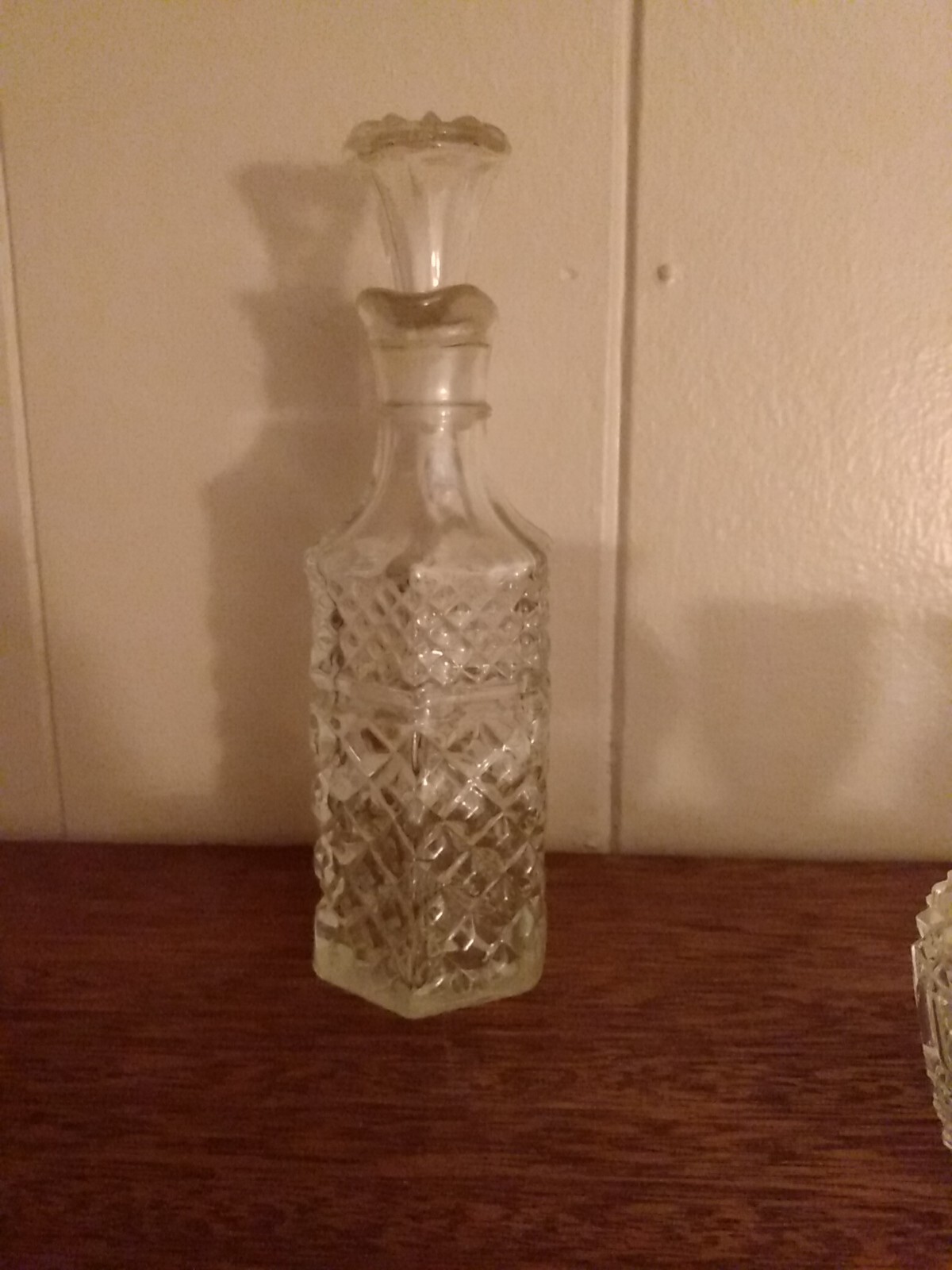 Vintage Anchor Hocking Wexford Clear Glass Vinegar or Oil Cruet with Stopper 