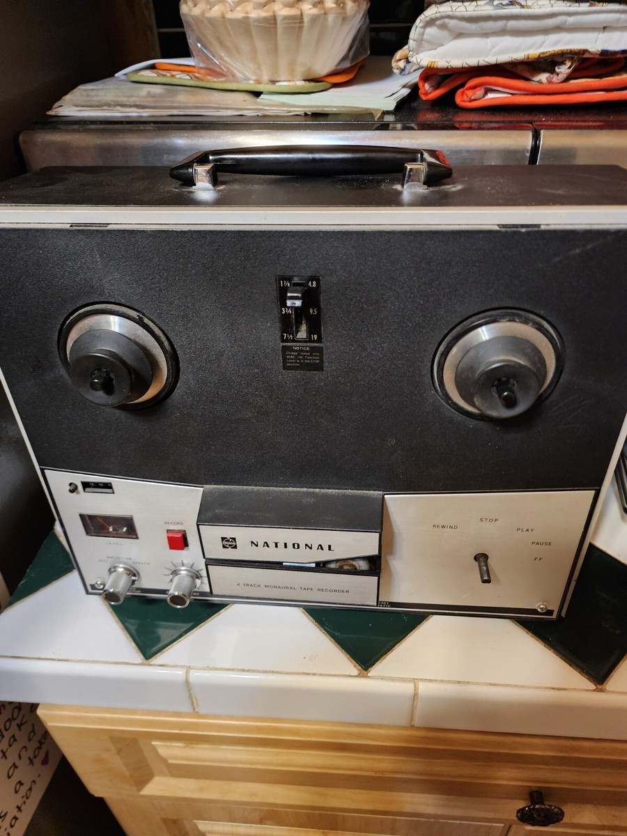 National Panasonic RQ 709S 4 track monarual vintage Japanese tape
