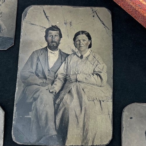 6 Tintype Photos Family Children Gramps Mom Dad Tinted 3x4" Leather Album READ - Picture 7 of 22
