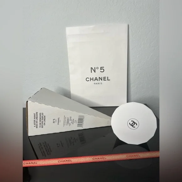 NEW CHANEL N°5 L'EAU Mystery Box Factory 5 Collection Pochette SET