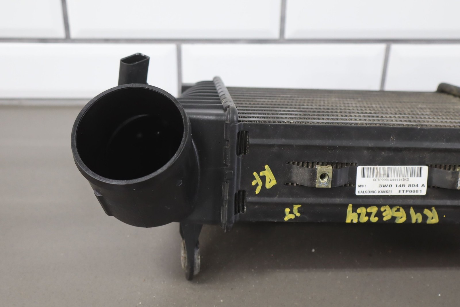 Bentley Continental 2004 Right Intercooler P/N 3W0145804A