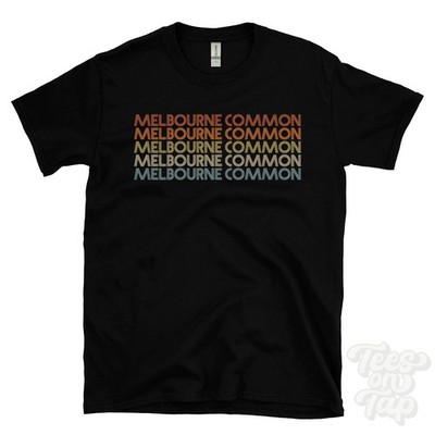 Melbourne Common wiederholtes T-SHIRT RETRO-STIL Herren & Damen UK Ortsname Geschenk