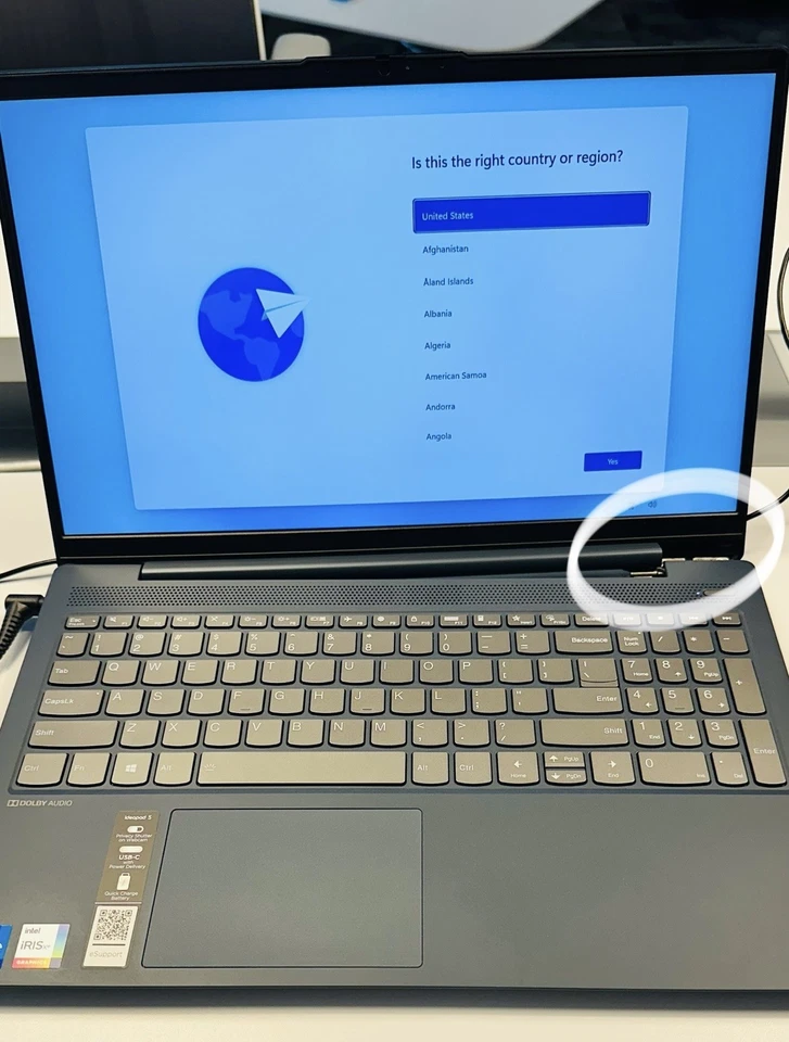 Lenovo Ideapad 5 15ITL05 15.6" i7-1165G7 2.8Gh Pantalla Táctil 12GB 512GB SSD Win11H Foto 2 de 4
