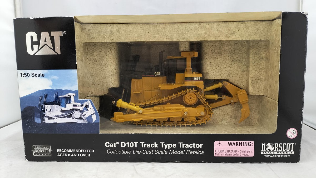 ち*さ様 CAT D10T 1:50スケール CAT D10T 1:50スケール 1:50 Cat® D10T Track-Type Tractor