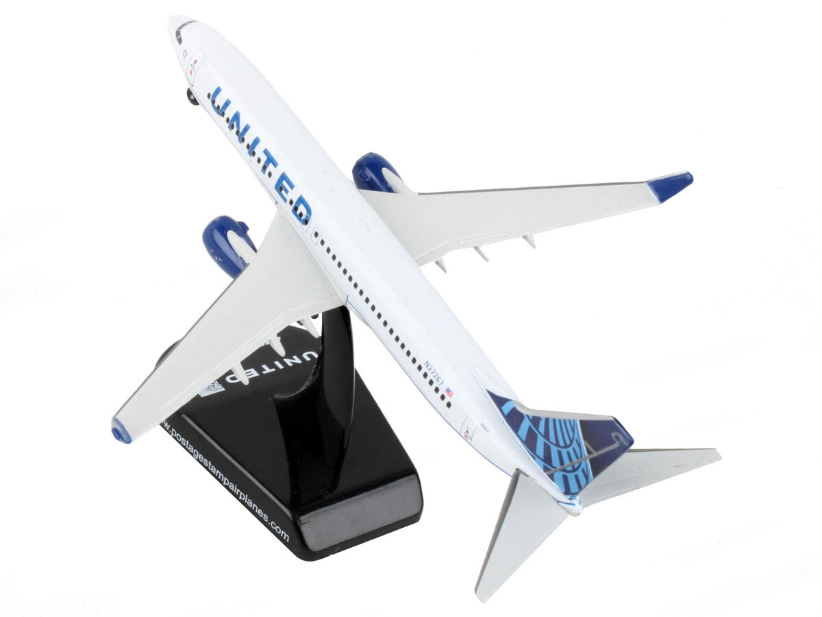 その他 CATALOG AIRPLANE & ACCESSORY '99-5 Beechcraft 99 Replacement Windshields | Lee Aerospace