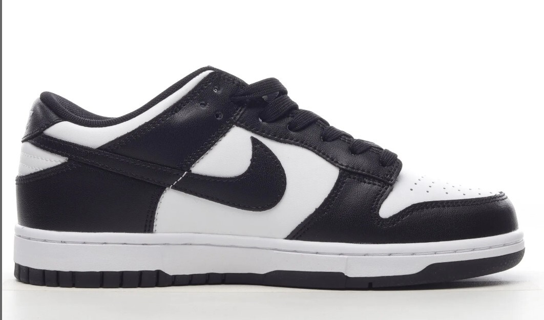 Sneakers Dunk Low  US Men's 7, Women's 8,5-image