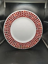 Corelle PRECIOUS COLORS RUBY RED Dinner Plate 10 3/4" Excellent condition Mint