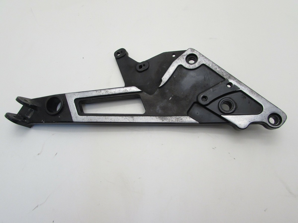 RIGHT FOOT PEG BRACKET ZX1000A NINJA 86-87 1986 1987 MOUNT REST