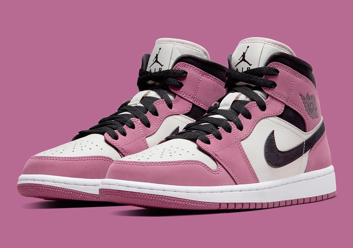 pink jordan nike