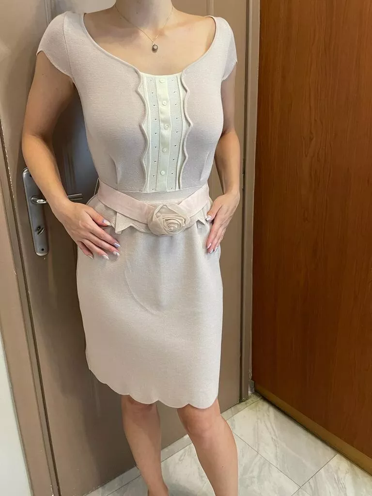 Robe festonnée laine Christian Dior taille 36 ceinture rose pâle