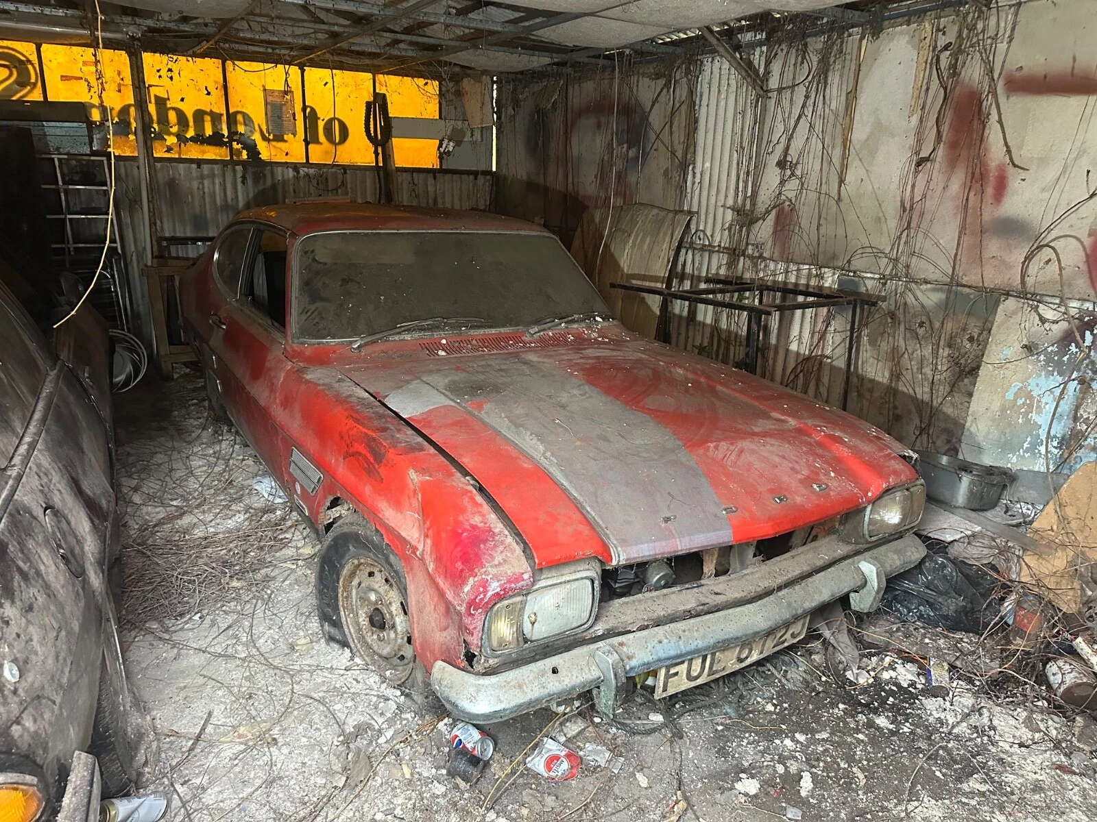 Ford Capri Mk1 2.0 V4 Gt pre face lift - Picture 1 of 23