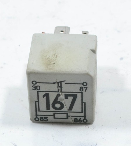 SEAT Ibiza 2 II 6K Bj 1997 Relais 167 Kraftstoffpumpe 191906383C #81956-F122