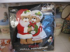 NIP Titan Needlecraft Felt Wall Hanging 571 Santa  Mrs. Claus Teddy Bear 18X16