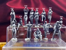 1:64 Figures - For Dioramas Miniature Figures 164 Fig Lot 583
