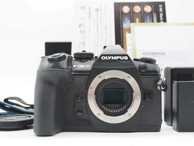 Olympus OM-D E-M1 II 20.4MP Digital Black 22541 Shots w/ Box [Exc++] #Z6546A - Photo 1/4
