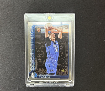 Topps Cooper Flagg Rookie RC Chrome #251 Dallas Mavericks NBA 2025-26