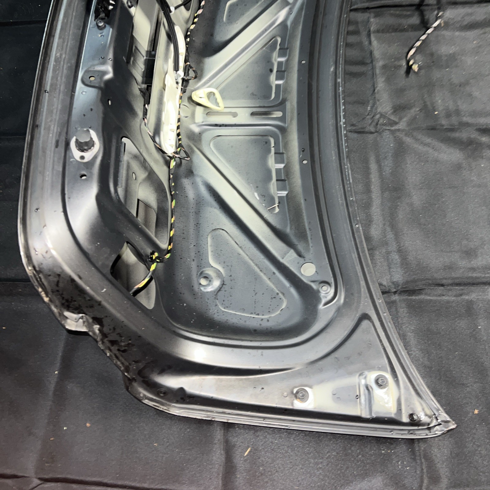 2009-2013 BMW E92 3-Series Coupe Rear Trunk Deck Lid Brown OEM