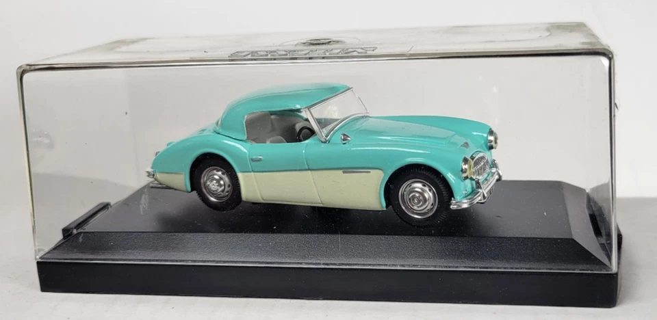 Vitesse L075B 1959 Austin Healey 100 Six Hard Top 1/43 - Image 4 of 4