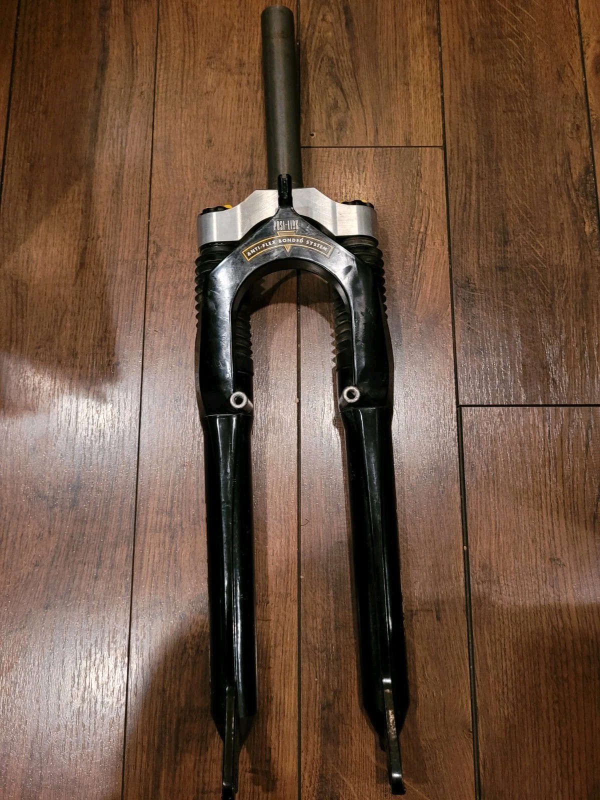 Vintage Manitou Mach 5 SX Suspension Fork. 1-1/8" Steerer. For 26" Wheels.