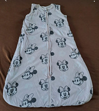 Disney Minnie Mouse Baby Schlafsack &auml;rmellos mit Rei&szlig;verschluss Wei&szlig;/Grau